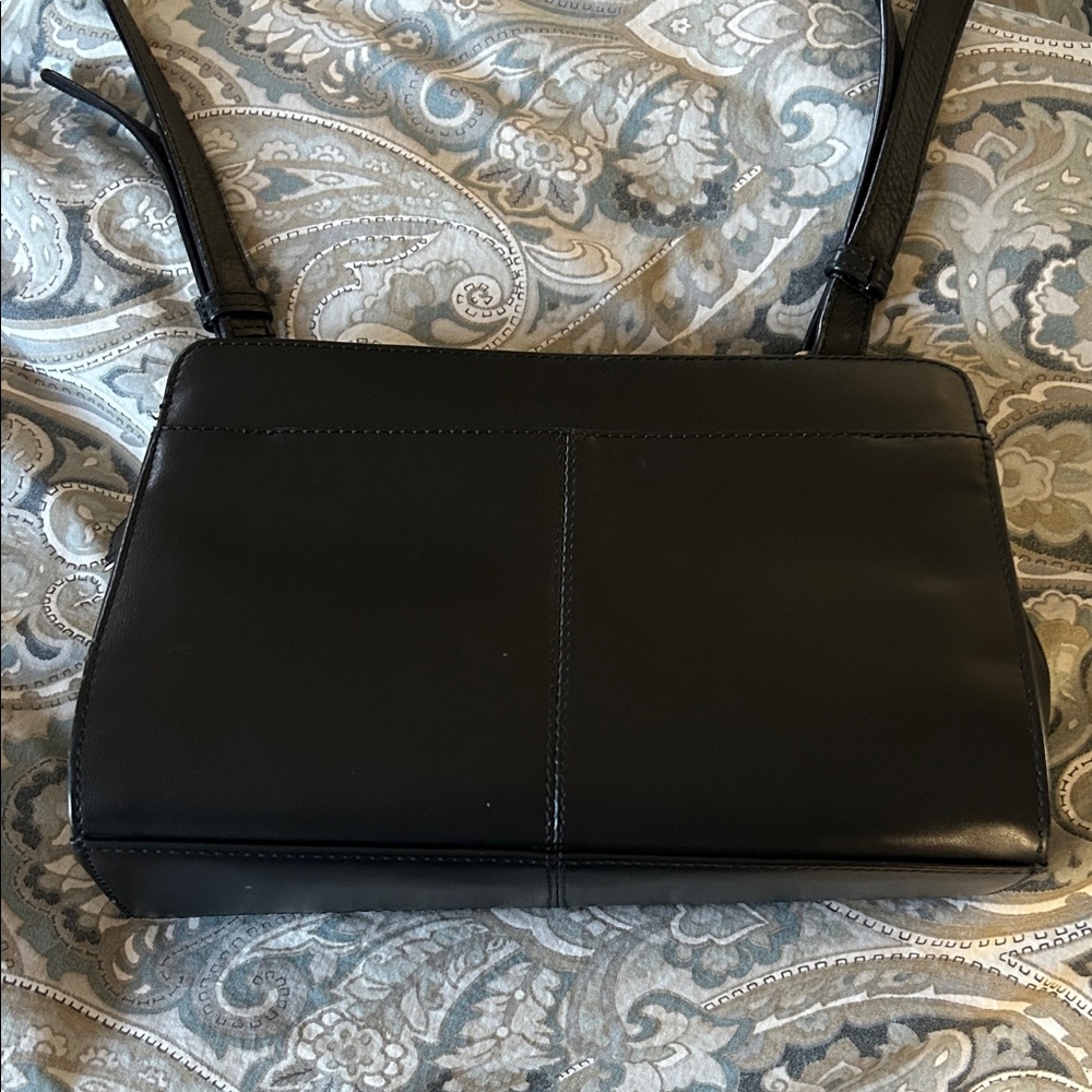 RADLEY LONDON Black Leather Crossbody Bag - Picture 6 of 10